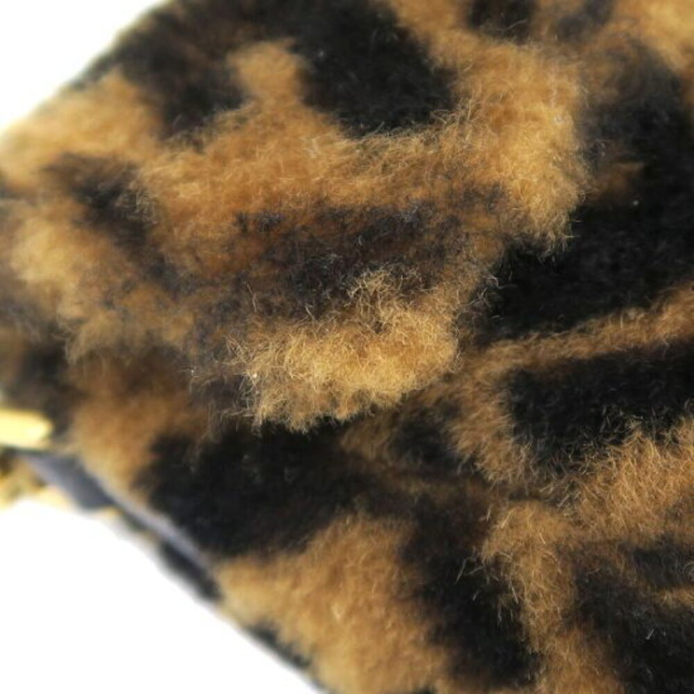 Fendi Baguette Shoulder Bag - Picture 5 of 8